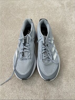 Men's Lightweight Gray Athletic Running Shoes
